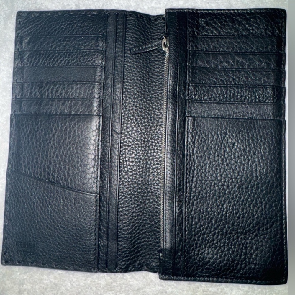 Authentic Fendi Textured Black Leather Wallet - Picture 2 of 10
